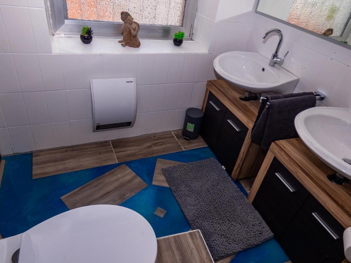 #214 Lux-Flat Im Herzen Von Neuss Mit Netflix & Prime Exterior foto
