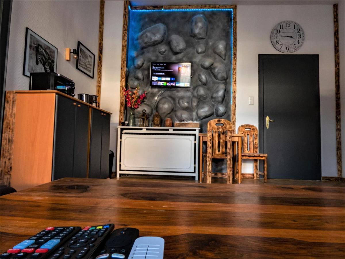 #214 Lux-Flat Im Herzen Von Neuss Mit Netflix & Prime Exterior foto